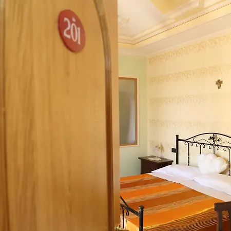Bed & Breakfast Manno Barcellona-Pozzo di Gotto