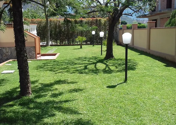 Manno Барчеллона-Поццо-ди-Готто